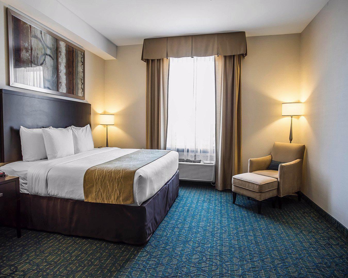 Comfort Hotel Bayer'S Lake Timberlea Exterior photo